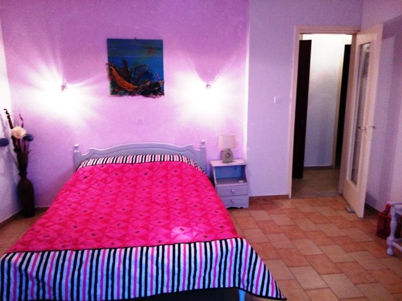 Skiathosrooms-appartments For Holidays *
