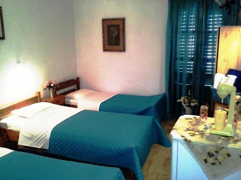 Skiathosrooms-appartments For Holidays Apartment