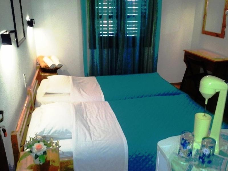 Apartment Skiathosrooms-appartments For Holidays